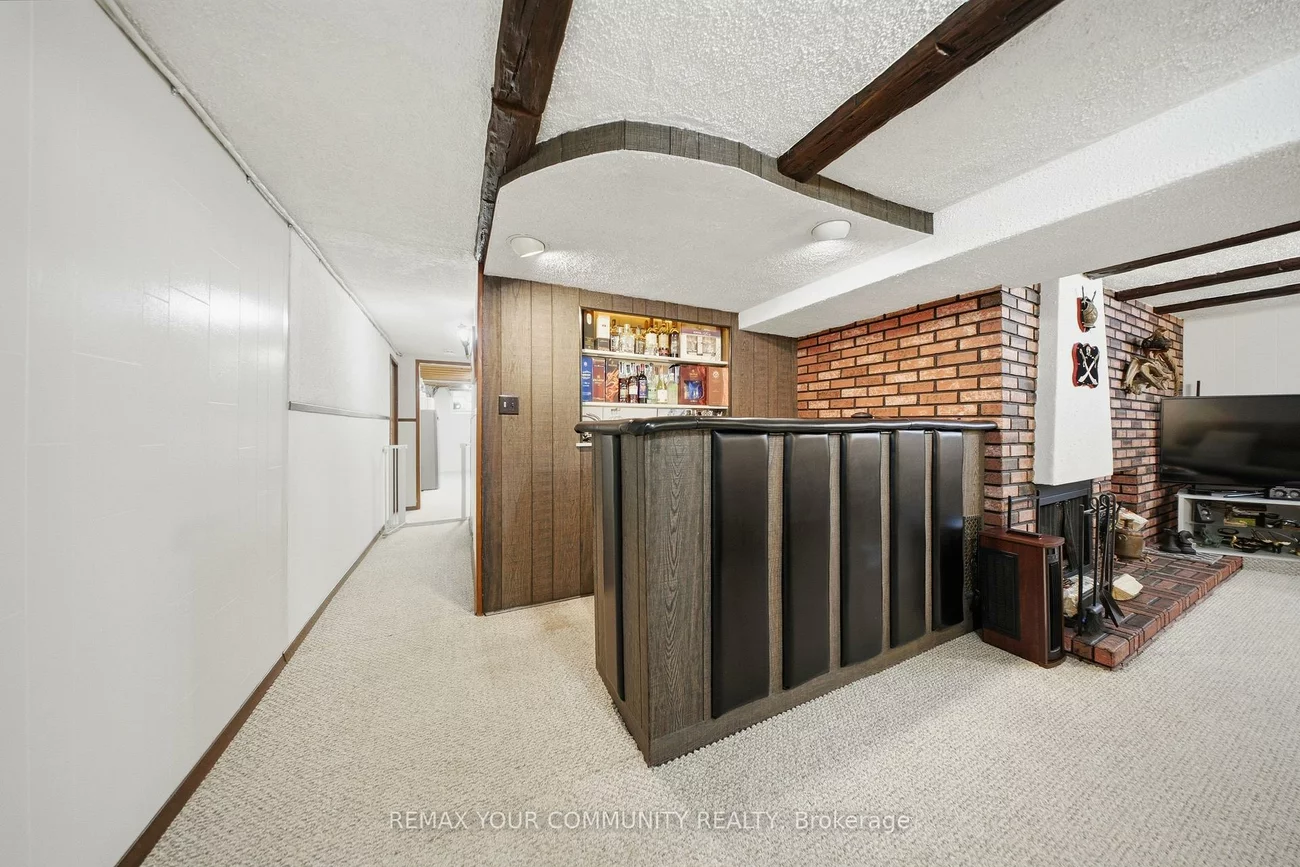 233, East, Holland Landing, East Gwillimbury