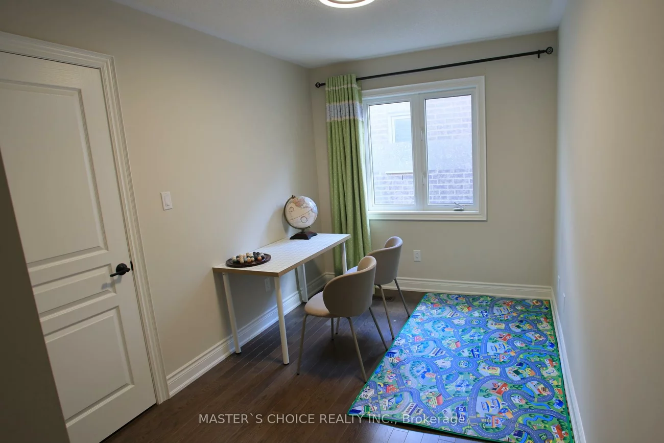 40, Briarfield, Sharon, East Gwillimbury