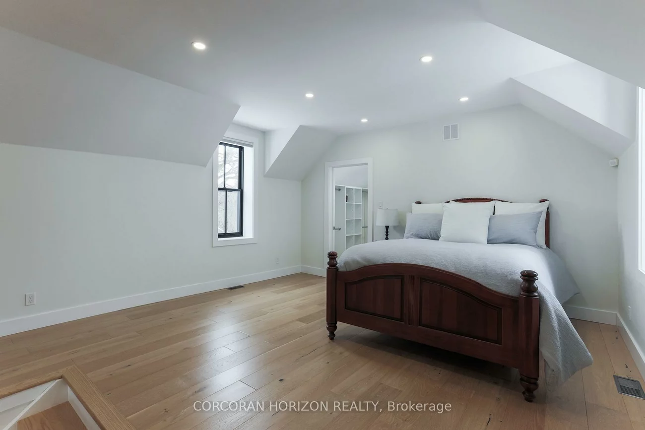 19572, Centre, Rural East Gwillimbury, East Gwillimbury