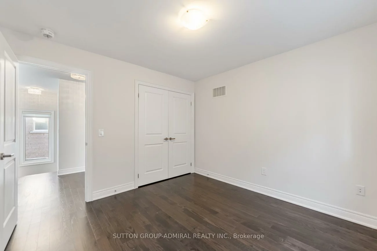 124, Mondial, Queensville, East Gwillimbury