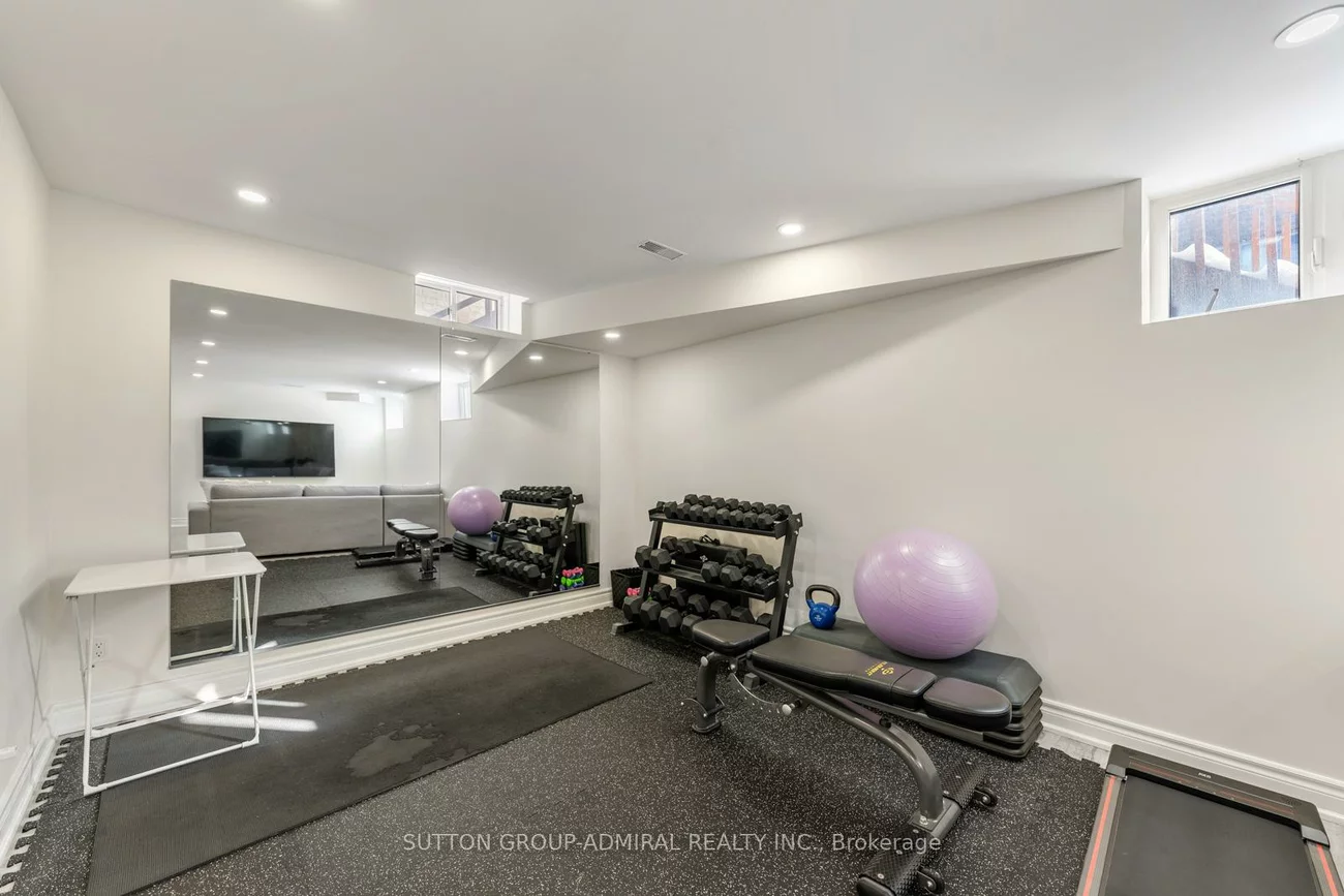 124, Mondial, Queensville, East Gwillimbury