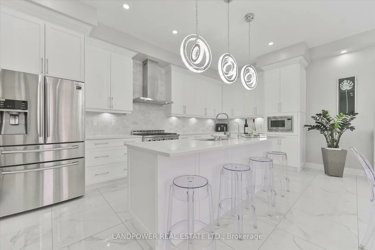 20, Tesla, Holland Landing, East Gwillimbury