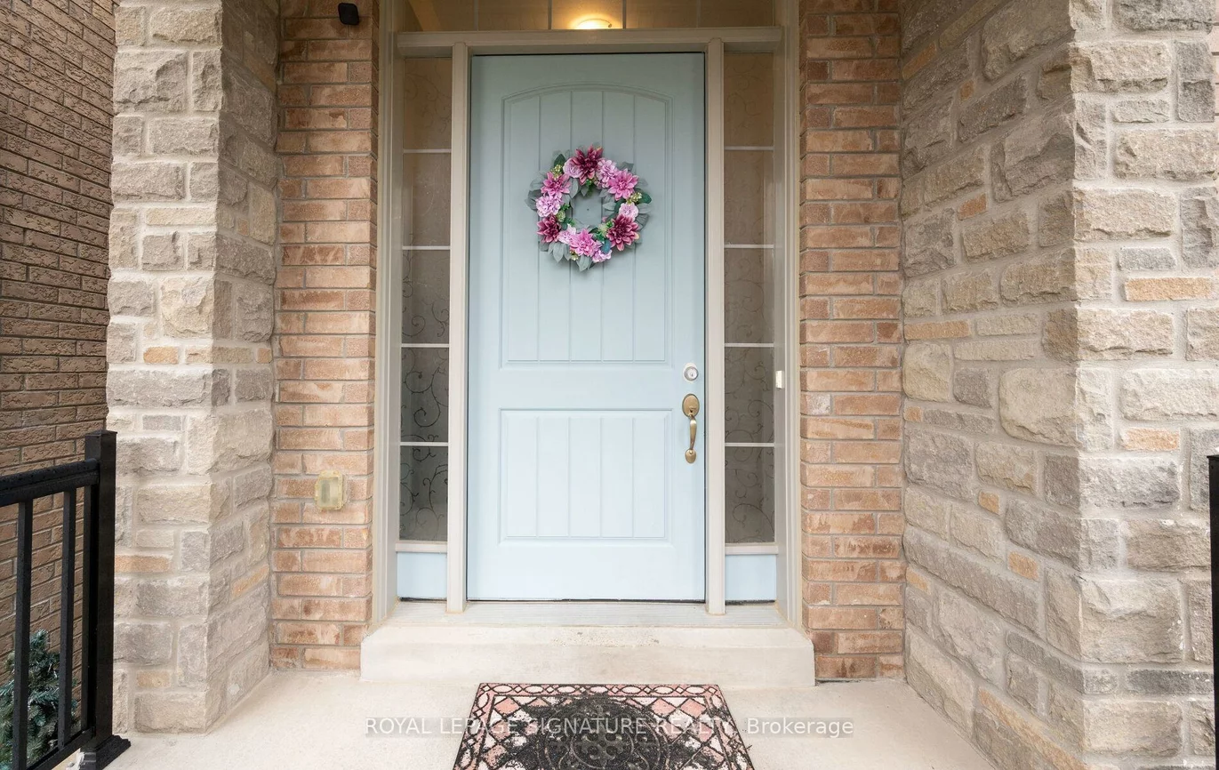 35, Clara May, Sharon, East Gwillimbury