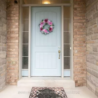 35, Clara May, Sharon, East Gwillimbury