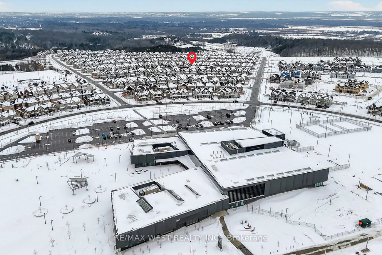 90, Watershed, Queensville, East Gwillimbury