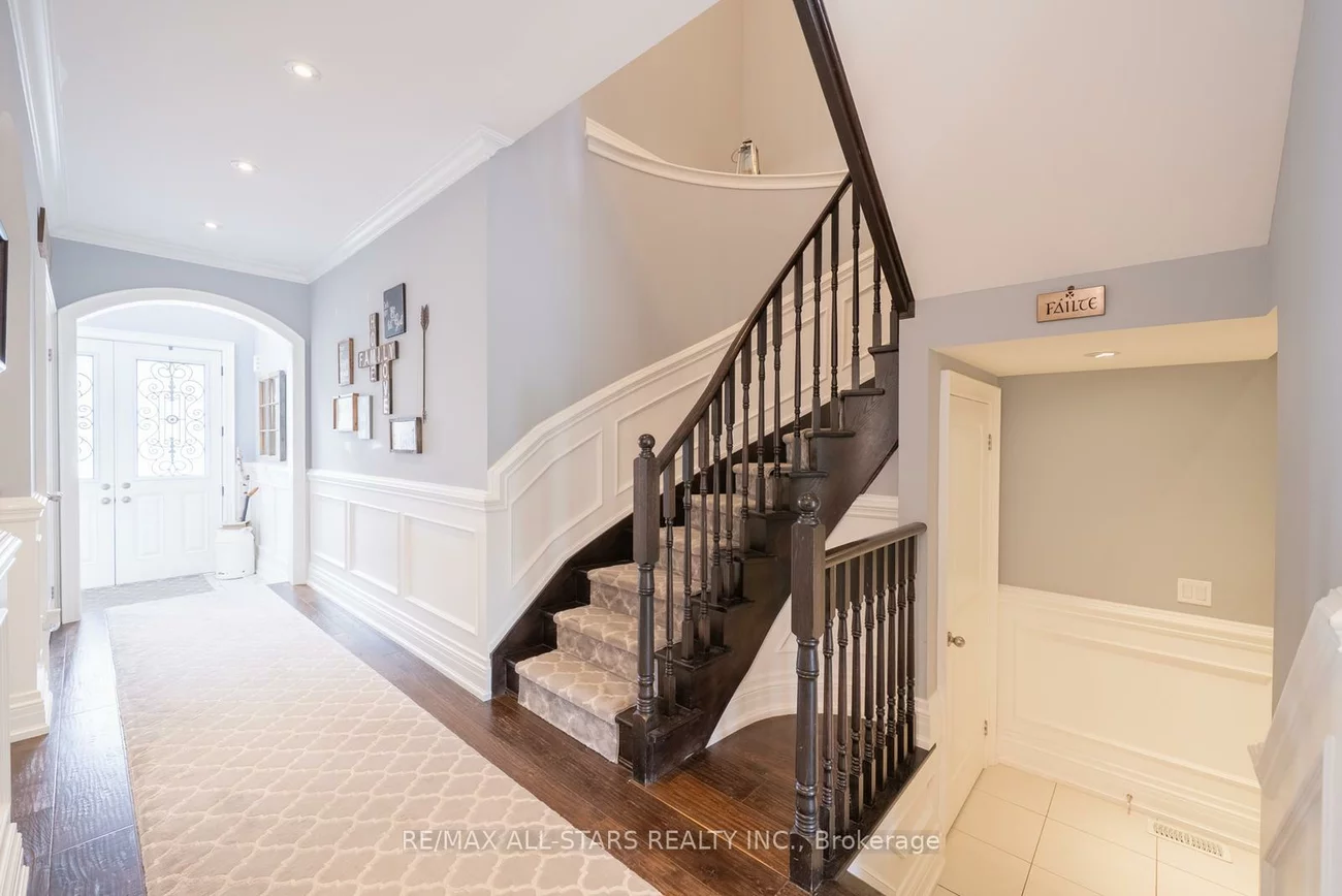 61, Manor Forest, Mt Albert, East Gwillimbury