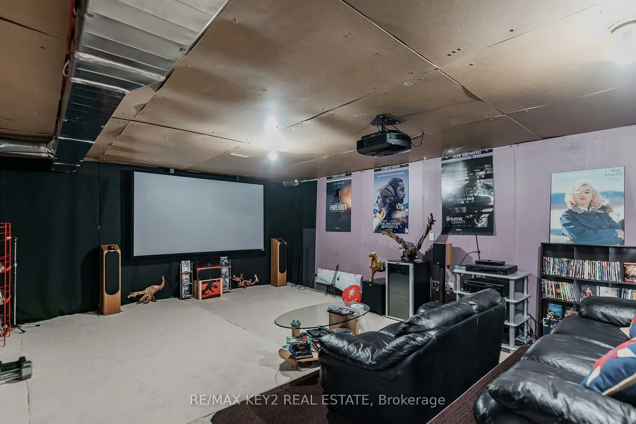 75, Pear Blossom, Holland Landing, East Gwillimbury