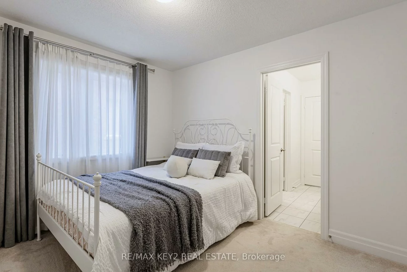 75, Pear Blossom, Holland Landing, East Gwillimbury