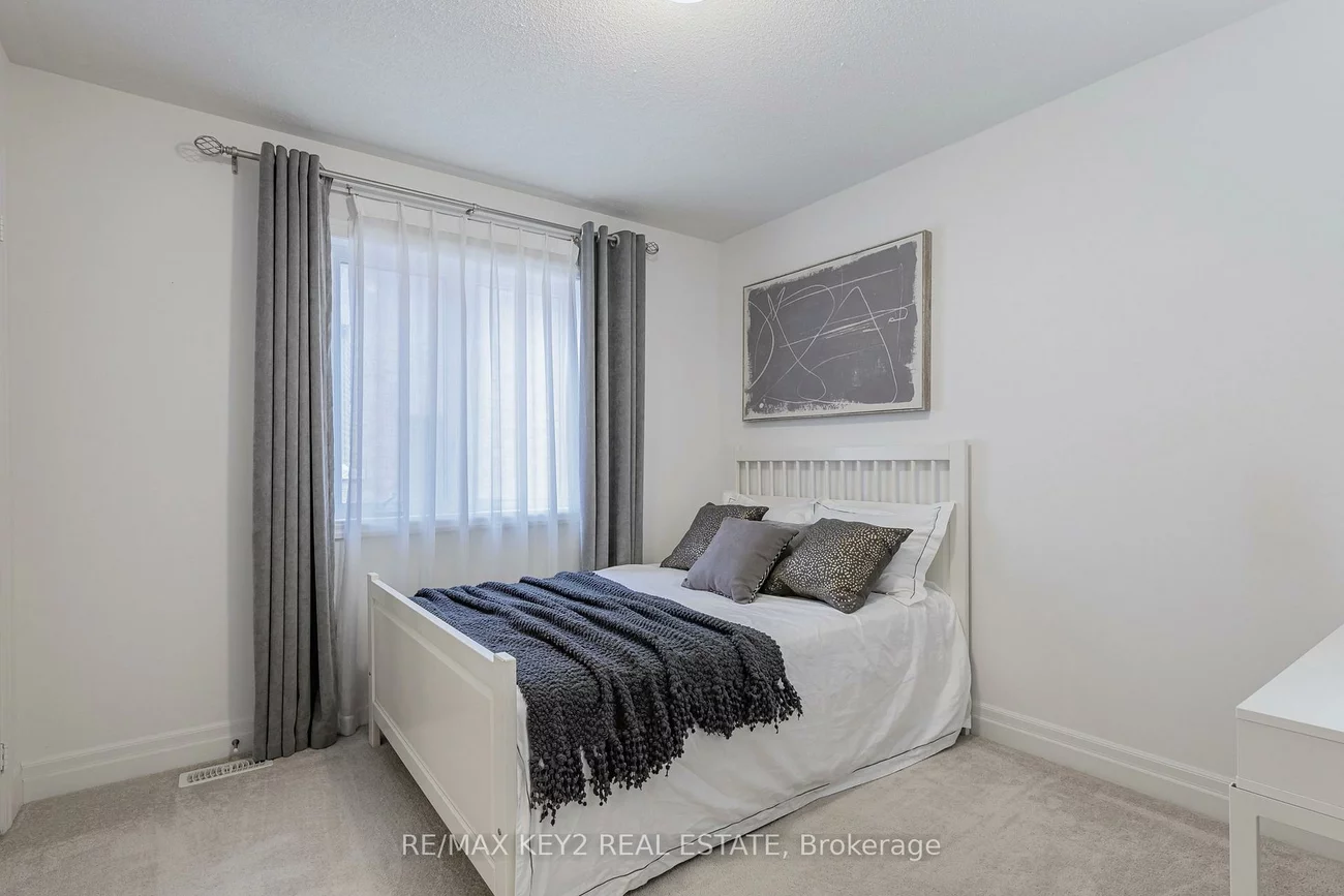 75, Pear Blossom, Holland Landing, East Gwillimbury