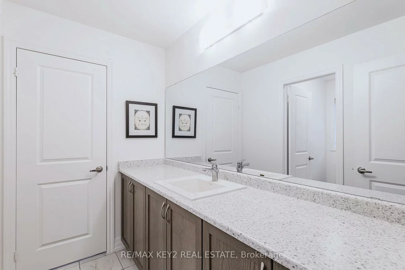 75, Pear Blossom, Holland Landing, East Gwillimbury