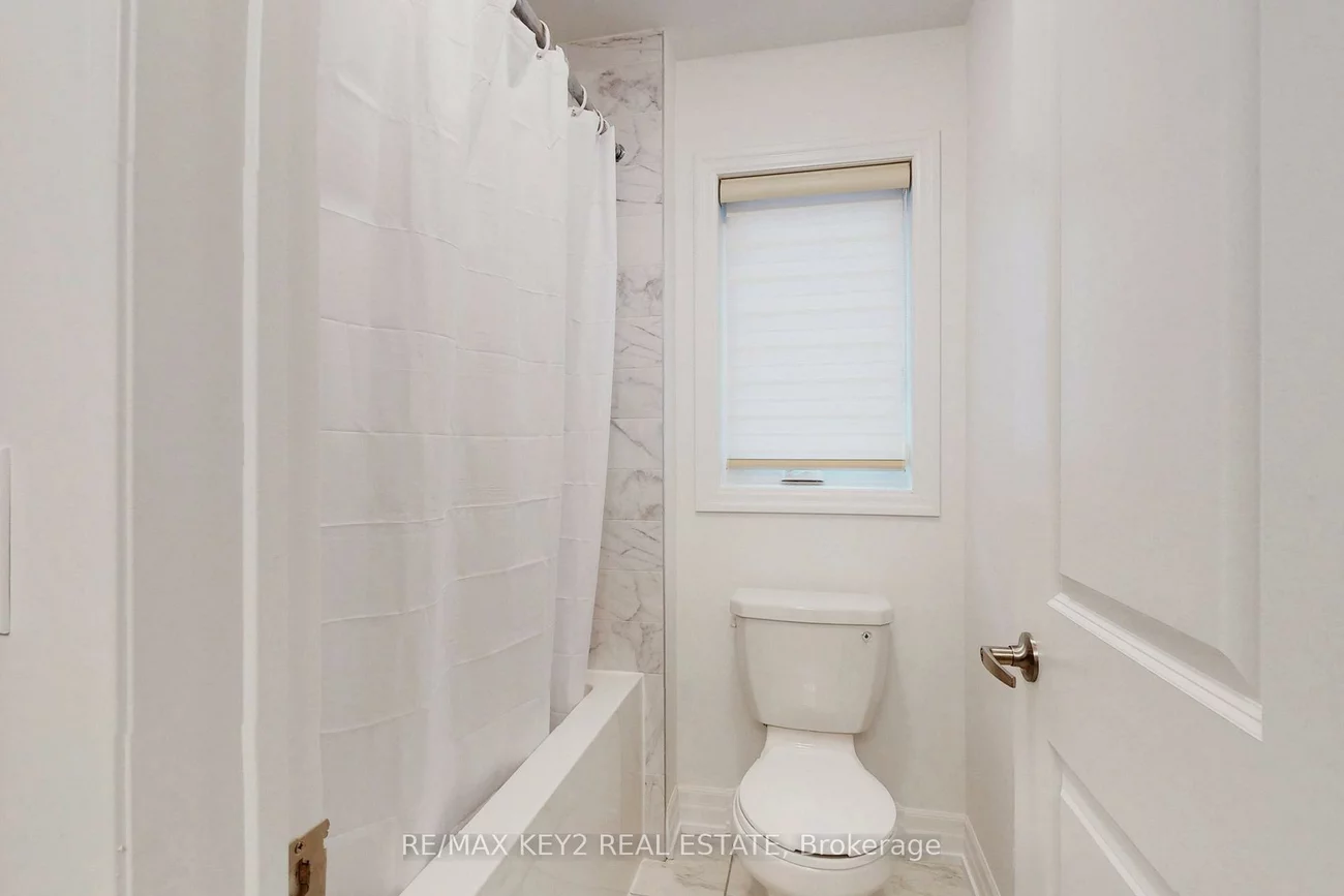 75, Pear Blossom, Holland Landing, East Gwillimbury