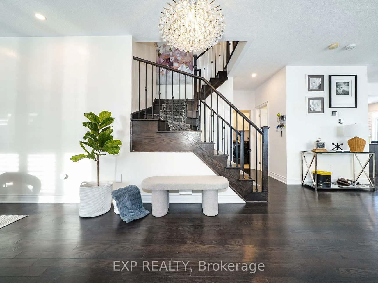 2, Tesla, Holland Landing, East Gwillimbury