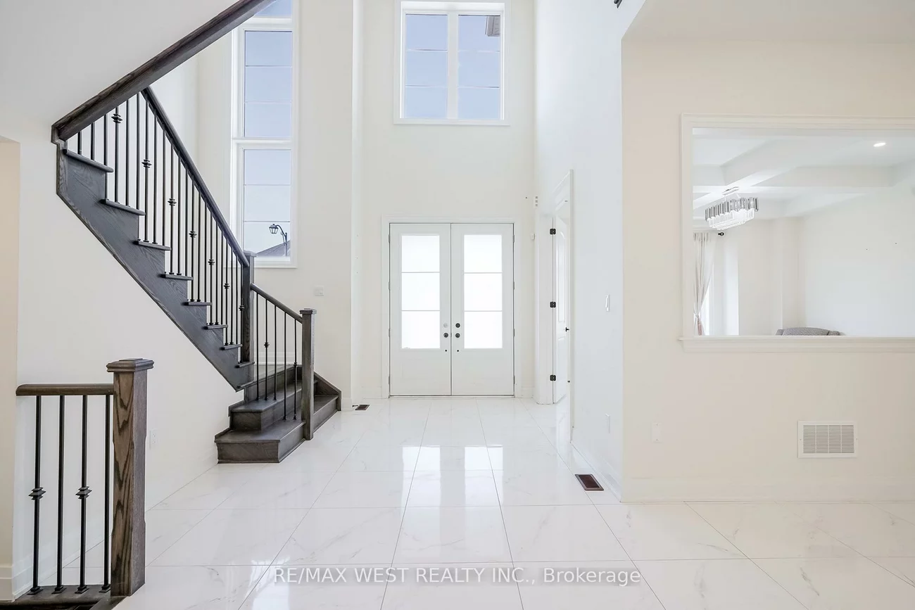 106, Silk Twist, Holland Landing, East Gwillimbury