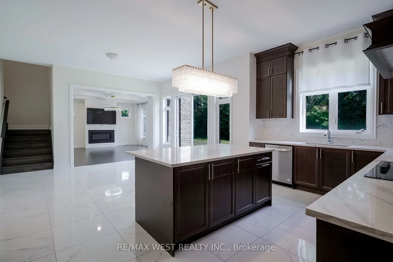 106, Silk Twist, Holland Landing, East Gwillimbury