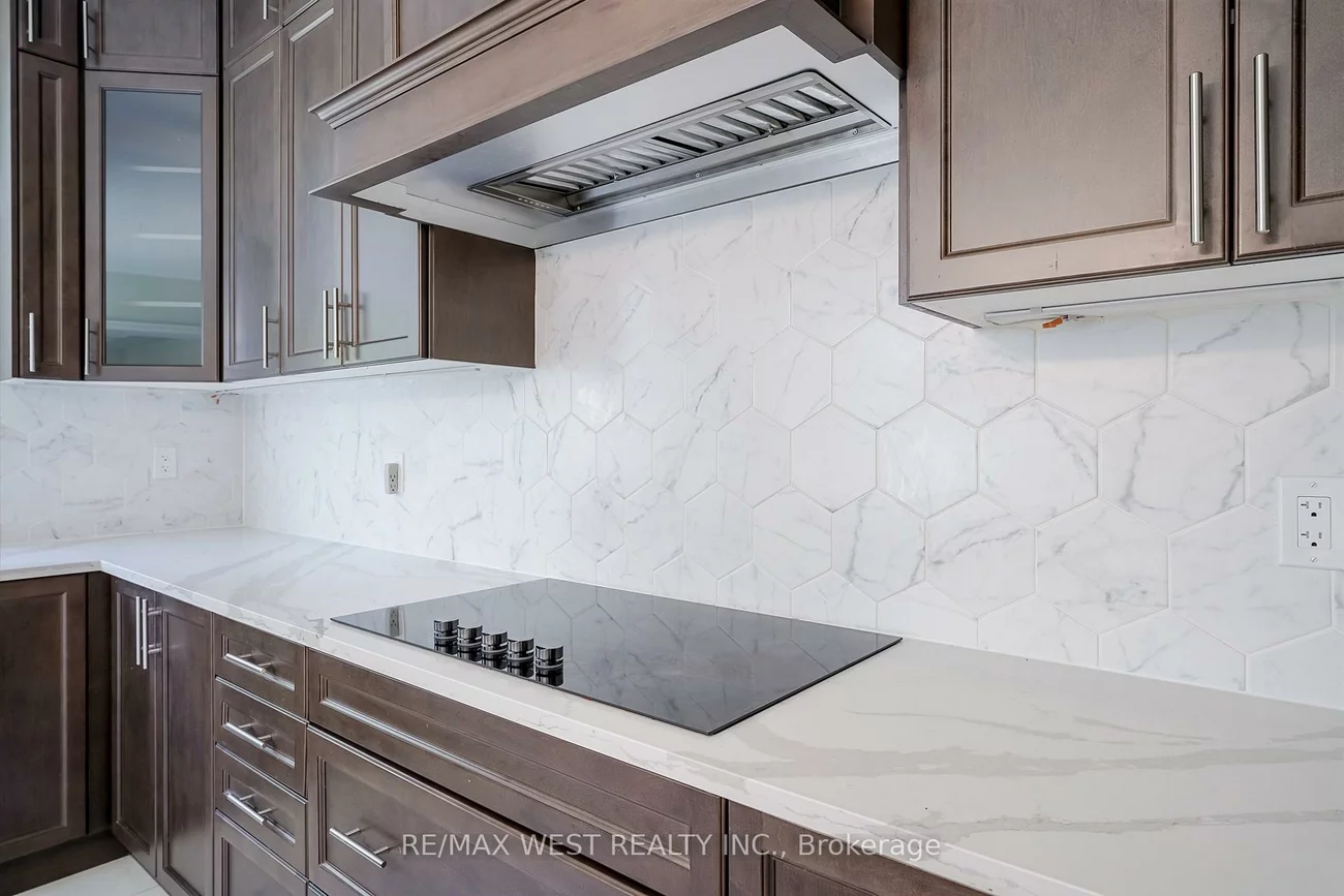 106, Silk Twist, Holland Landing, East Gwillimbury