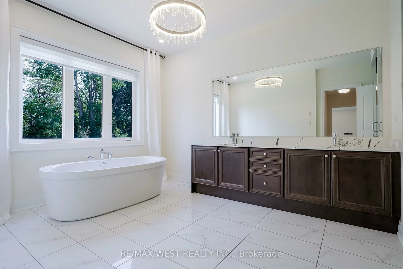 106, Silk Twist, Holland Landing, East Gwillimbury