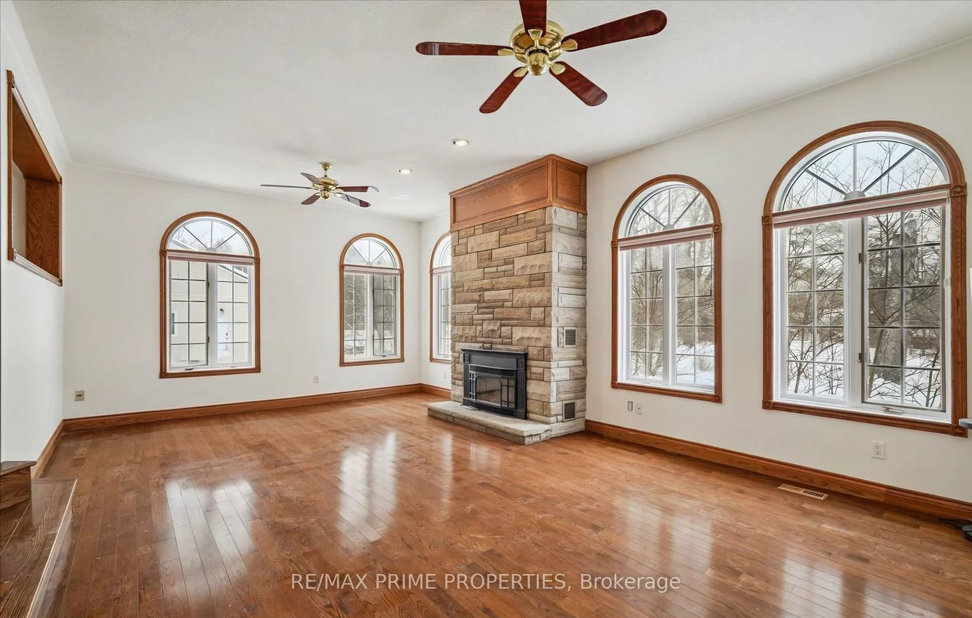 3016, Cole, Rural East Gwillimbury, East Gwillimbury