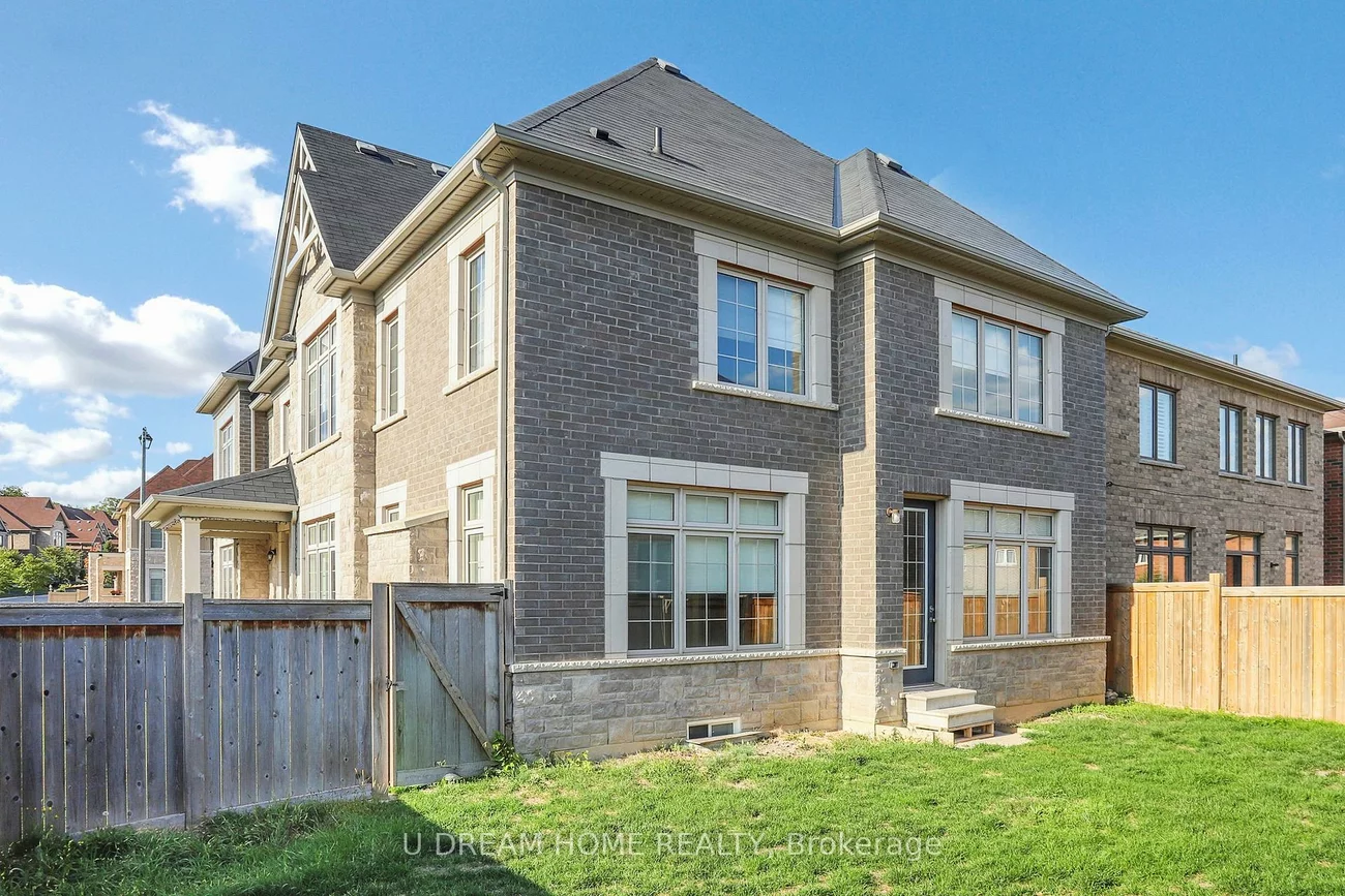 103, Beckett, Holland Landing, East Gwillimbury