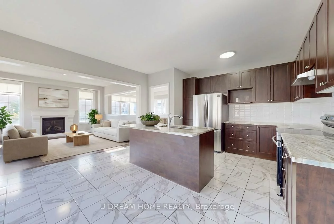 103, Beckett, Holland Landing, East Gwillimbury