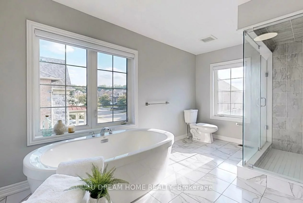 103, Beckett, Holland Landing, East Gwillimbury