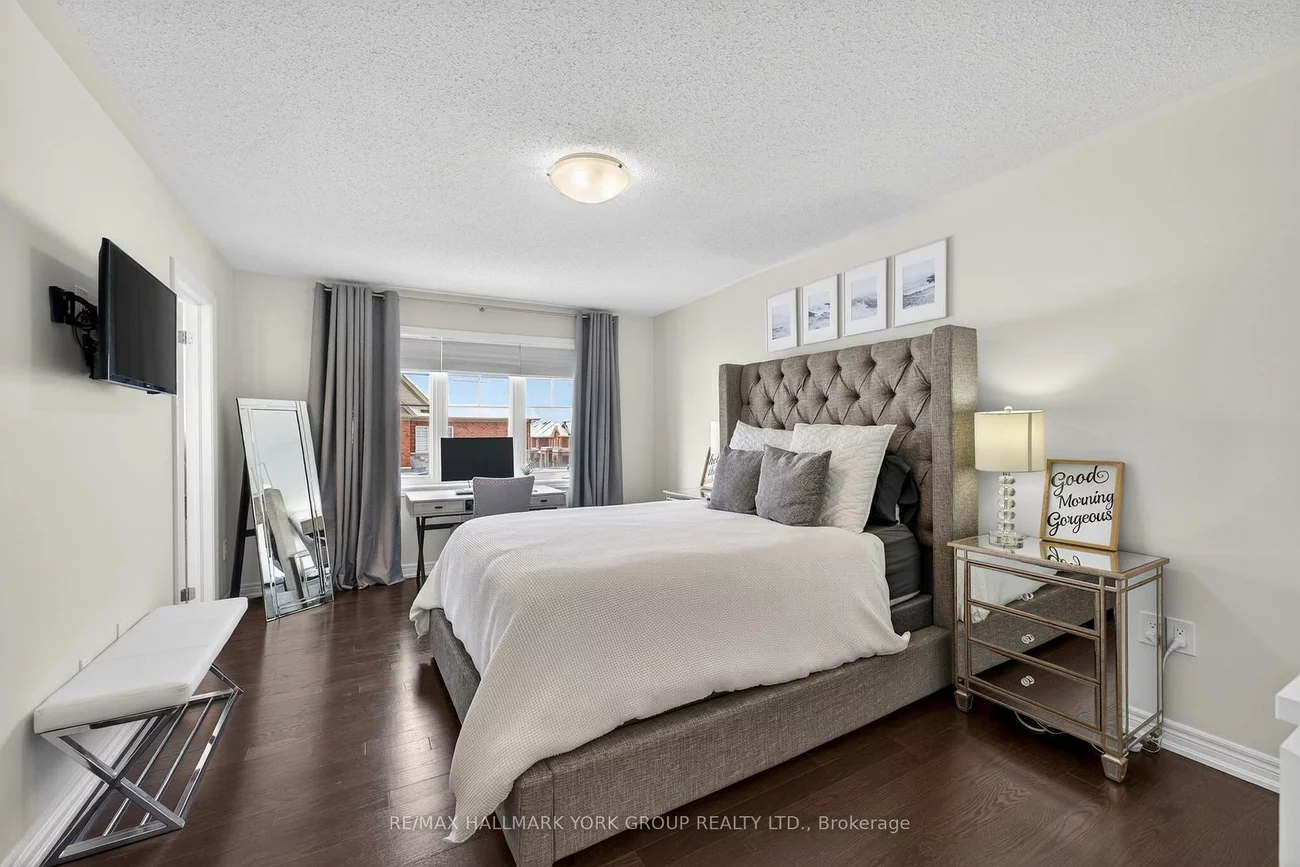 19850, Leslie, Queensville, East Gwillimbury