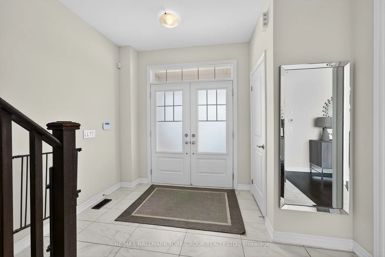 19850, Leslie, Queensville, East Gwillimbury