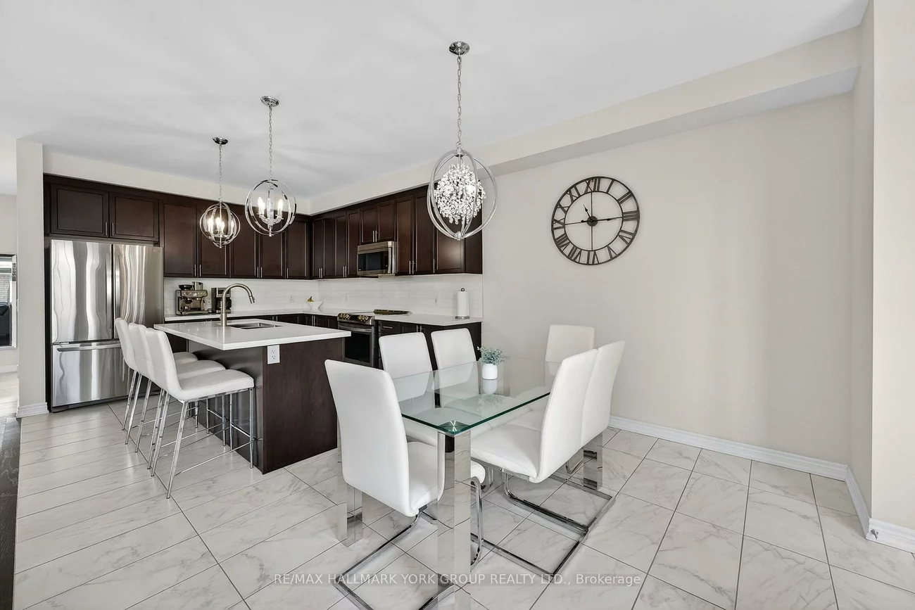 19850, Leslie, Queensville, East Gwillimbury