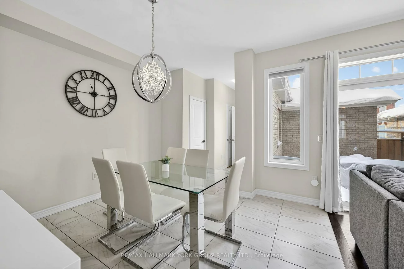 19850, Leslie, Queensville, East Gwillimbury