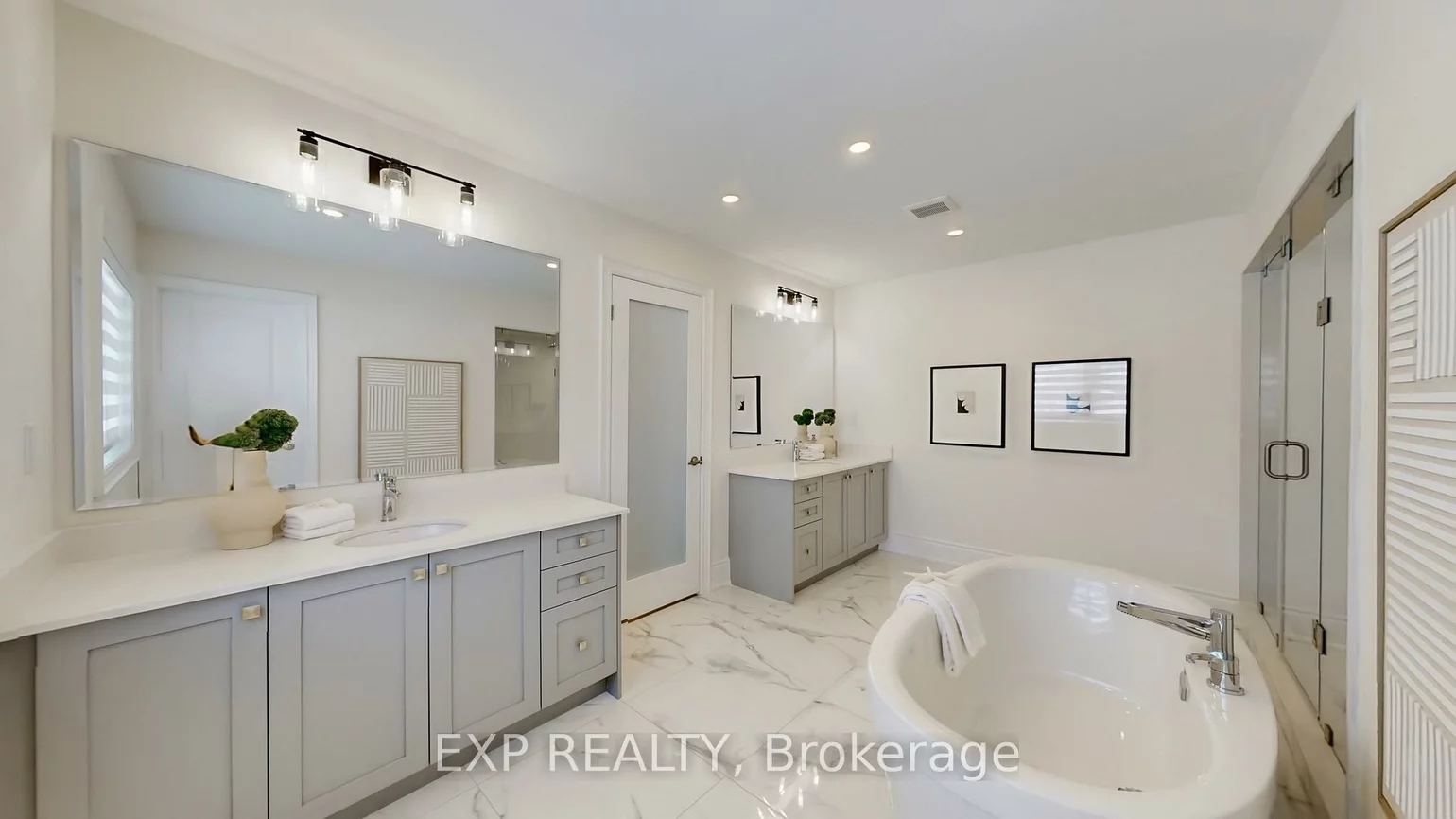 21, Fair Winds, Holland Landing, East Gwillimbury