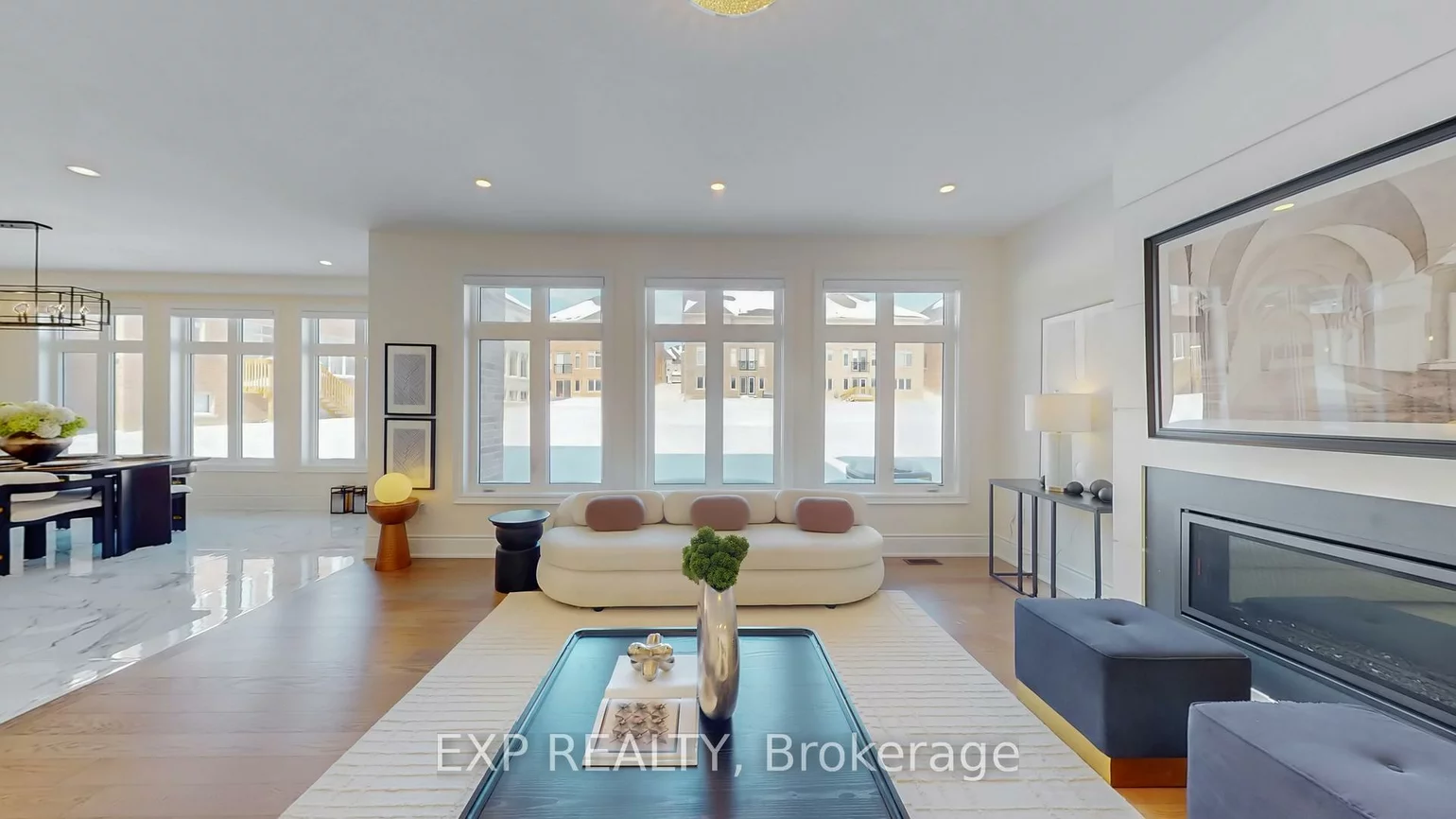 21, Fair Winds, Holland Landing, East Gwillimbury