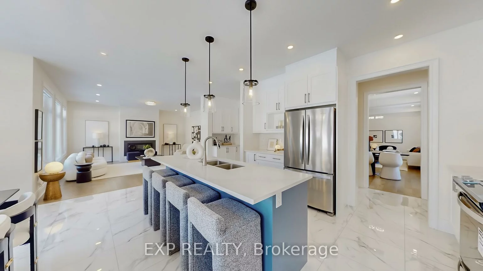 21, Fair Winds, Holland Landing, East Gwillimbury