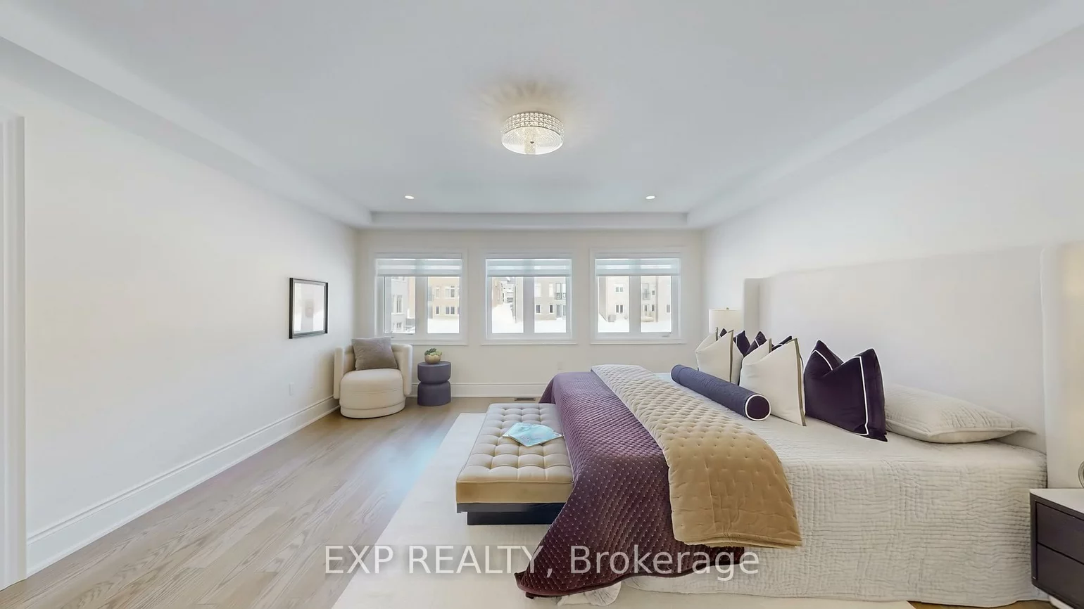 21, Fair Winds, Holland Landing, East Gwillimbury