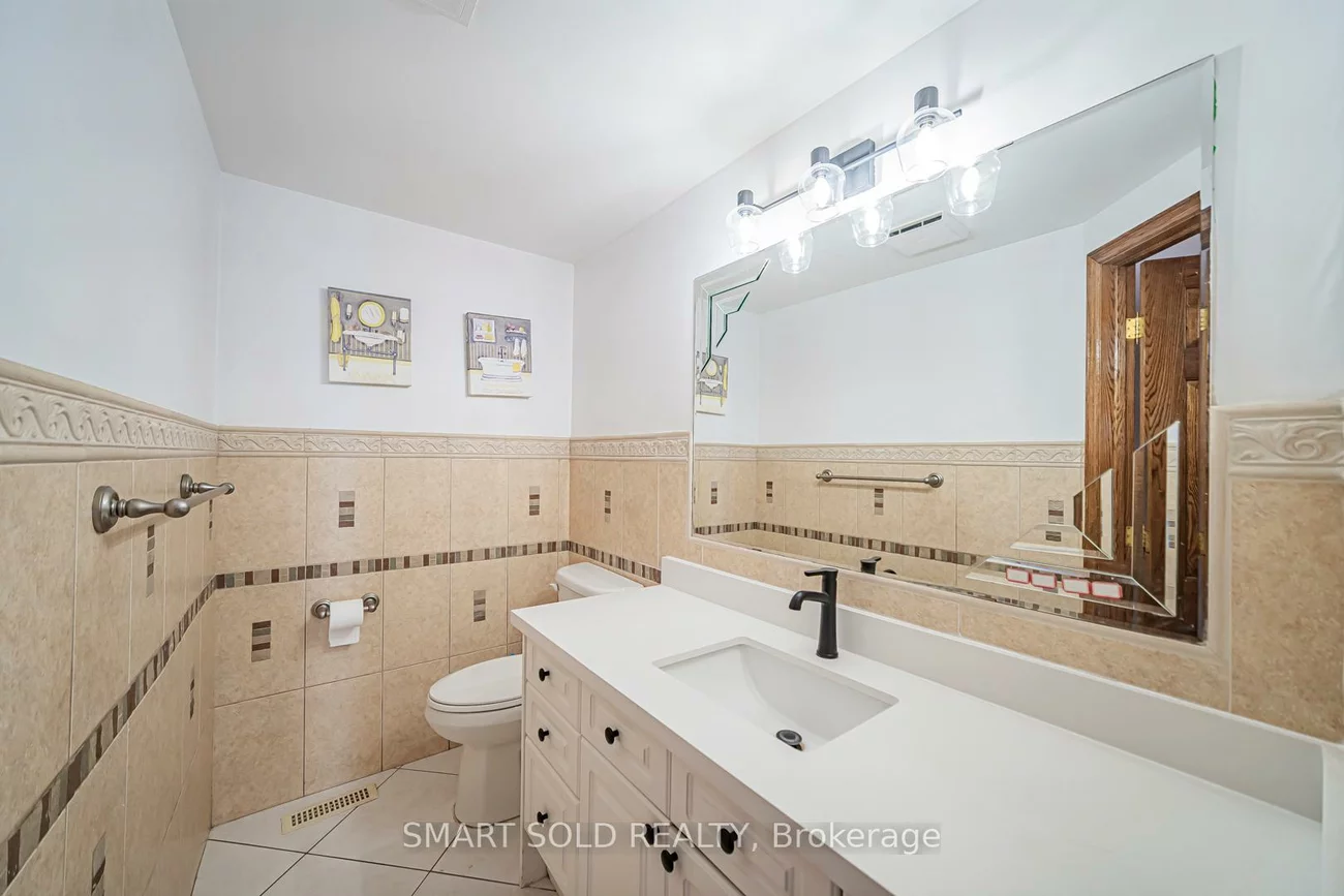 1008, Mount Albert, Sharon, East Gwillimbury