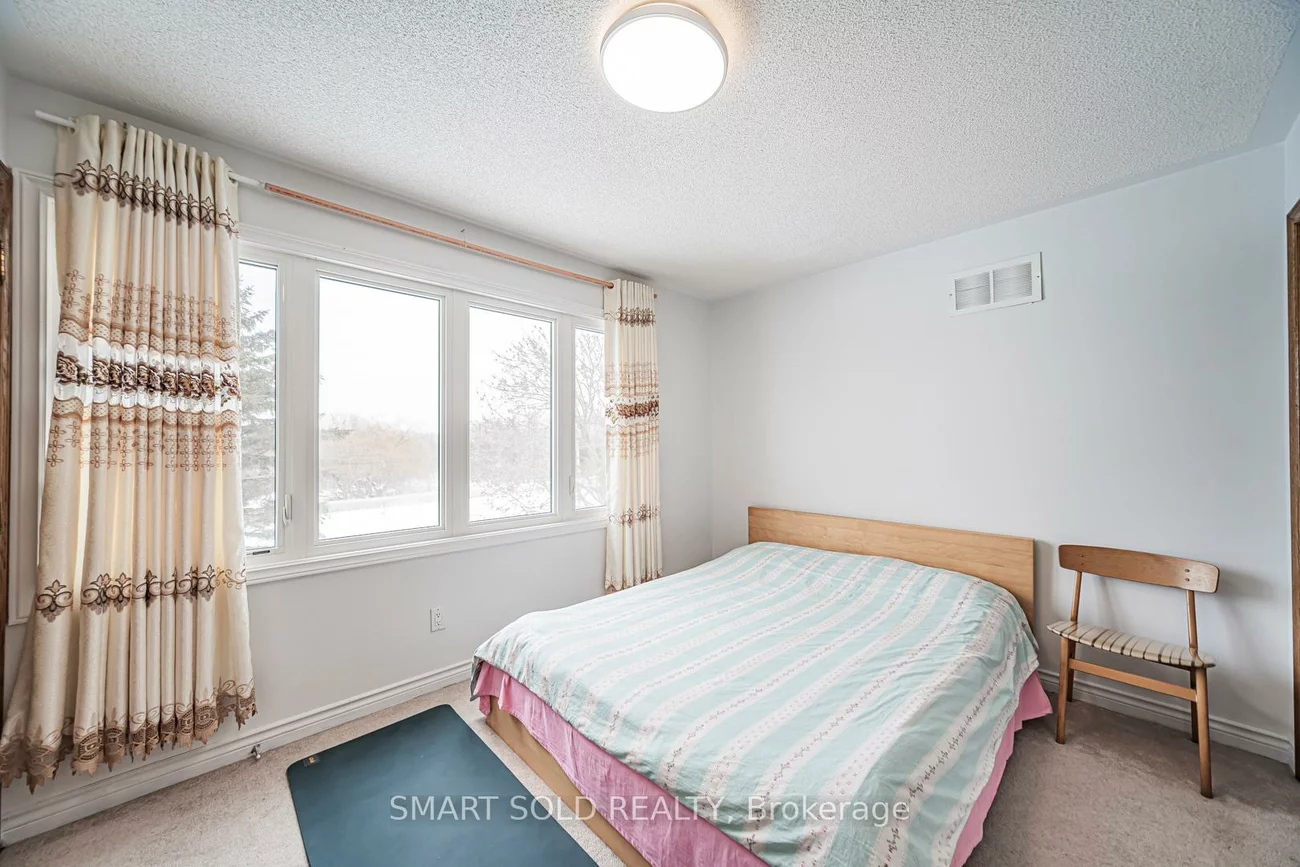 1008, Mount Albert, Sharon, East Gwillimbury