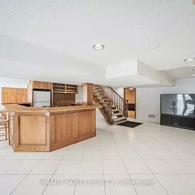 1008, Mount Albert, Sharon, East Gwillimbury