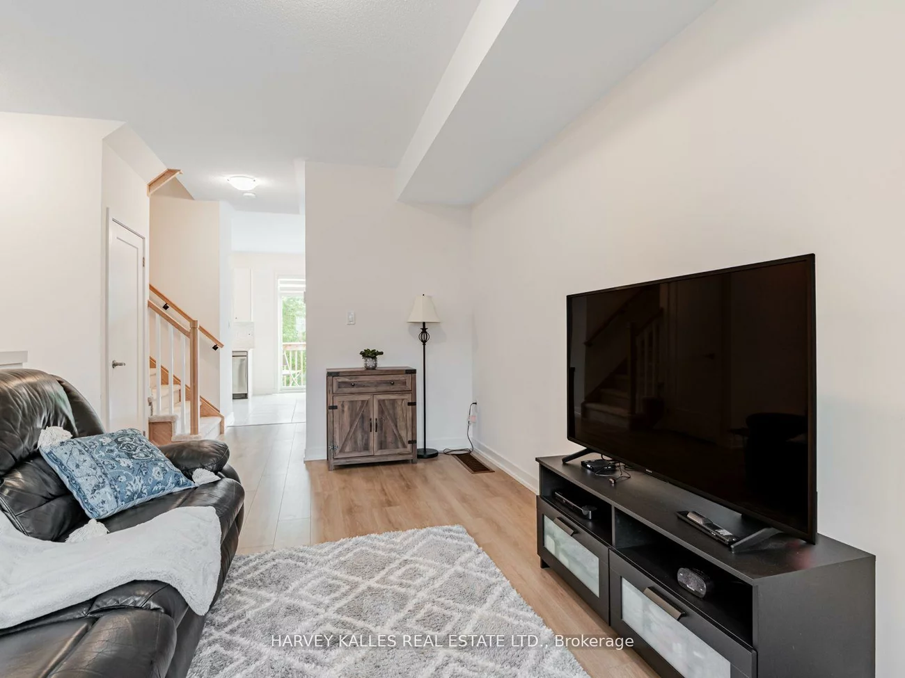 104, Lyall Stokes, Mt Albert, East Gwillimbury