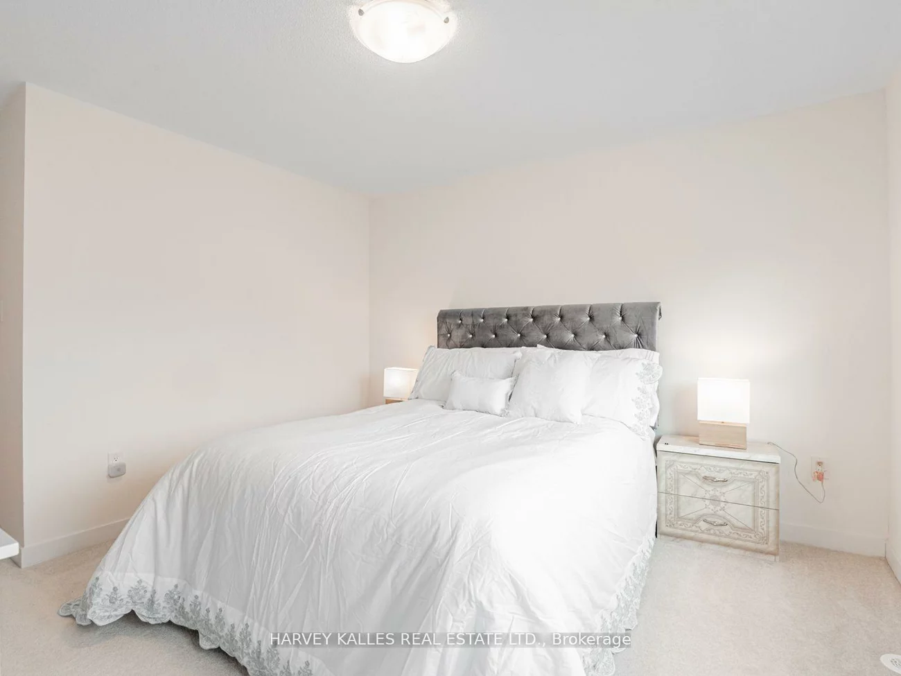 104, Lyall Stokes, Mt Albert, East Gwillimbury