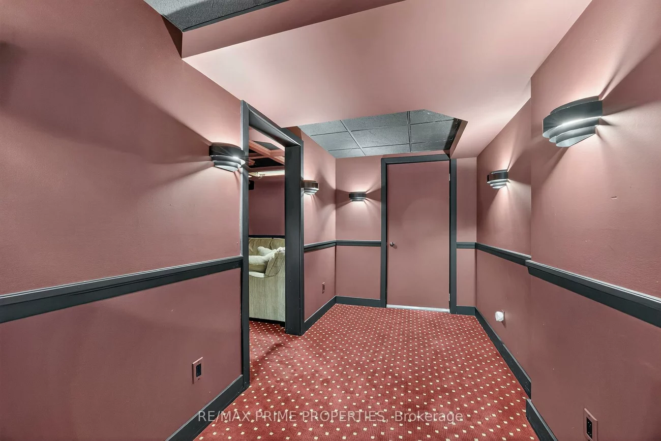 72, Ridge Gate, Mt Albert, East Gwillimbury