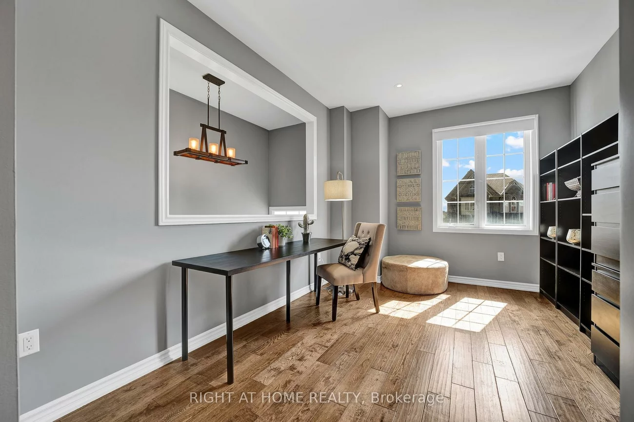 40, Ridge Gate, Mt Albert, East Gwillimbury