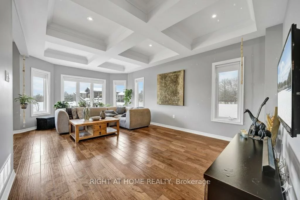 40, Ridge Gate, Mt Albert, East Gwillimbury