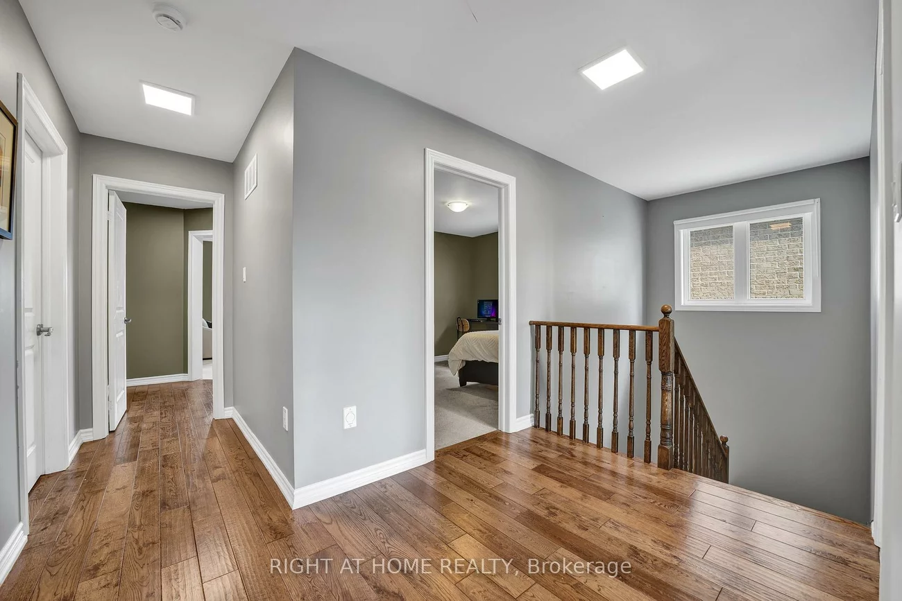 40, Ridge Gate, Mt Albert, East Gwillimbury