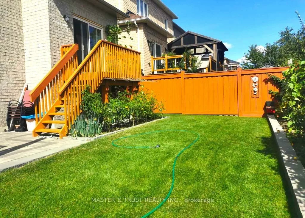 56, Herefordshire, Rural East Gwillimbury, East Gwillimbury