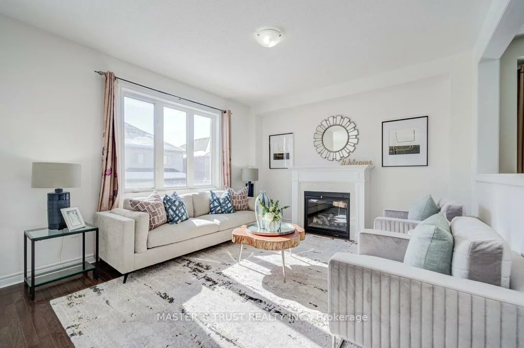 56, Herefordshire, Rural East Gwillimbury, East Gwillimbury