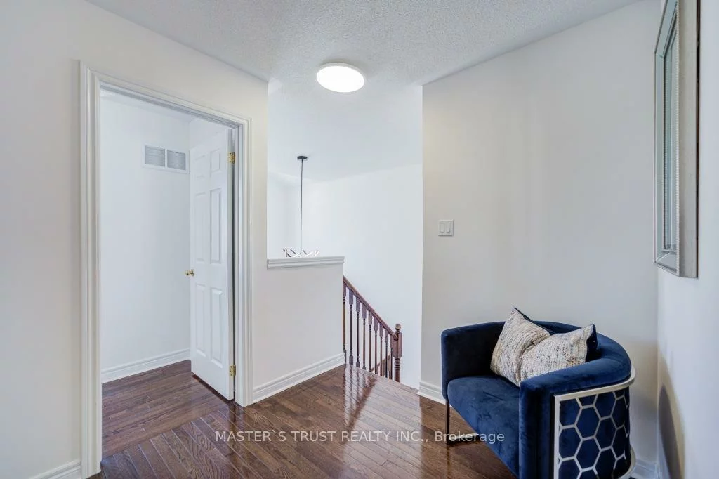 56, Herefordshire, Rural East Gwillimbury, East Gwillimbury