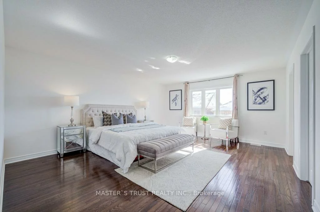 56, Herefordshire, Rural East Gwillimbury, East Gwillimbury