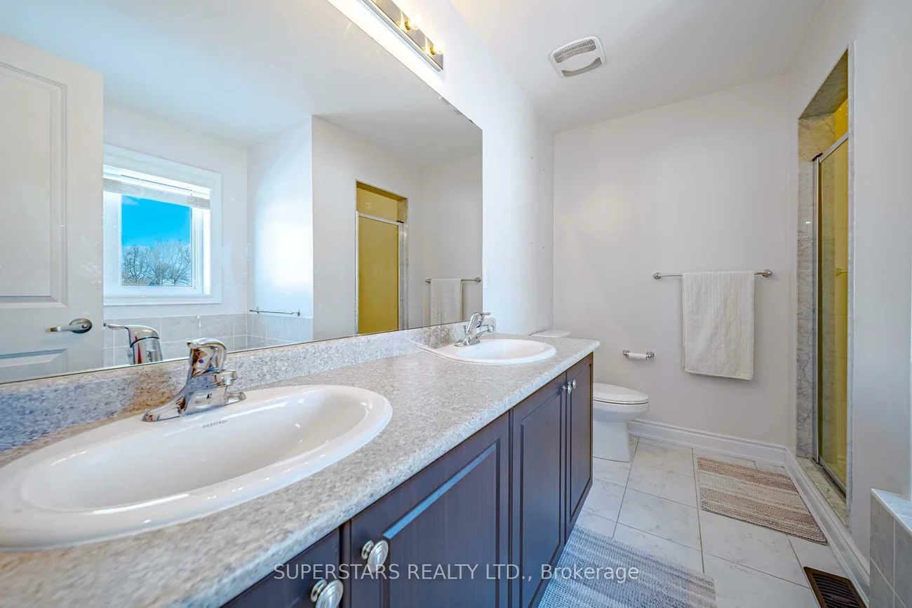 30, Festival, Sharon, East Gwillimbury