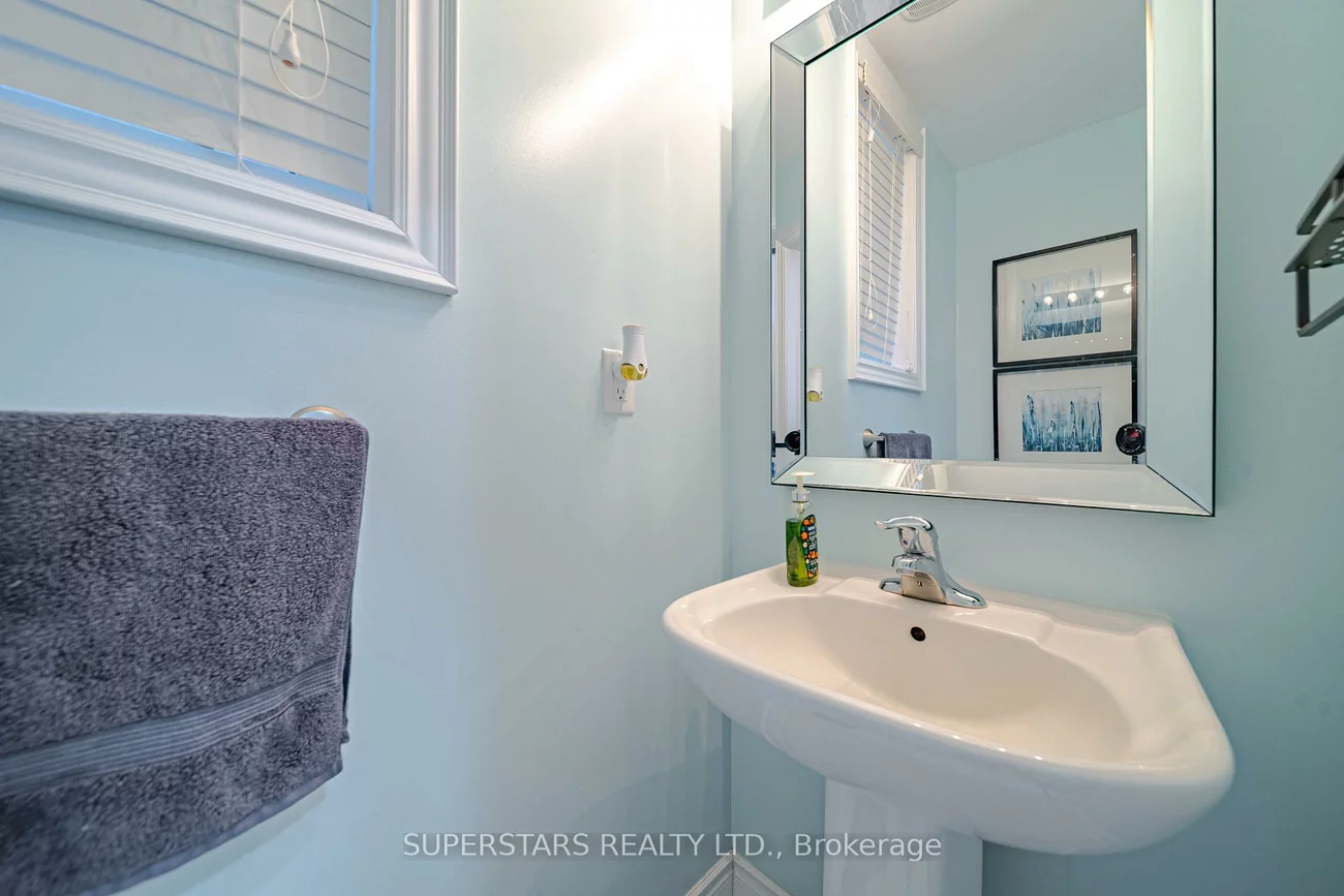 30, Festival, Sharon, East Gwillimbury