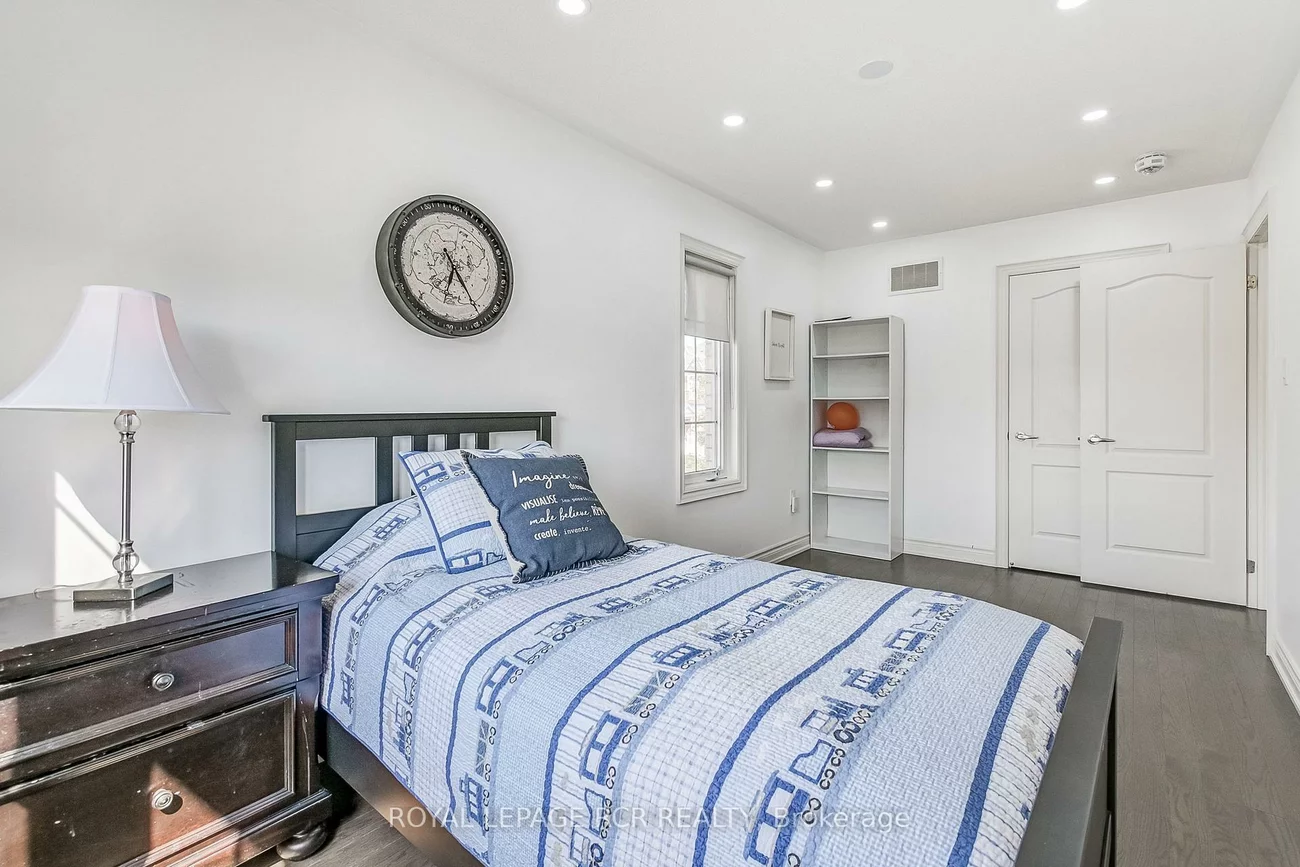 1, Silver Charm, Sharon, East Gwillimbury
