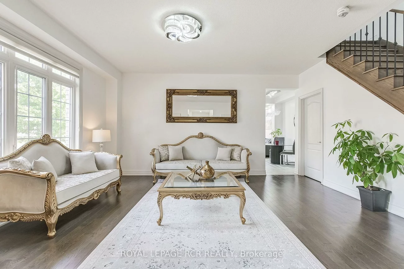 1, Silver Charm, Sharon, East Gwillimbury