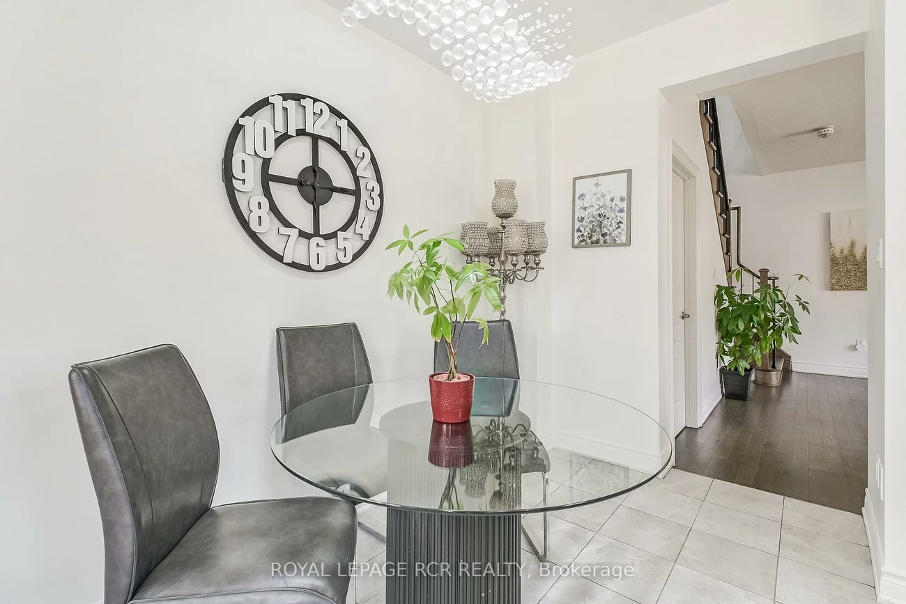 1, Silver Charm, Sharon, East Gwillimbury
